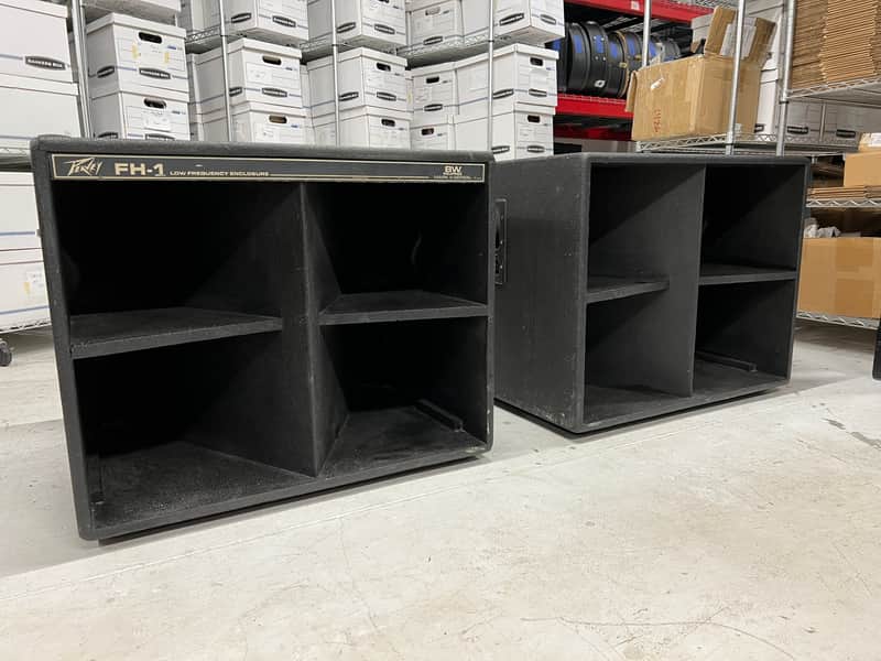 Peavey FH1 Sub Speaker Cabinet 1979 - Black image 1