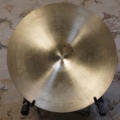 Zildjian 16" Avedis Medium Thin Crash - 1164g image 5