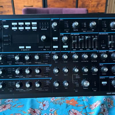 Novation Peak 8-Voice Desktop Synthesizer 2017 - Present - Black