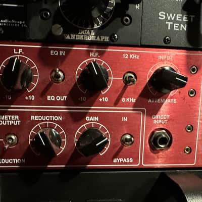 Langevin DVC Dual Vocal Combo 2000s - Red image 4