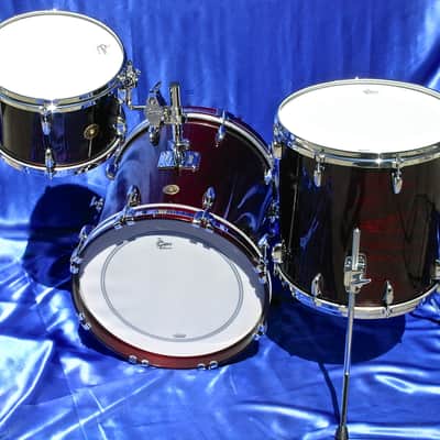 Gretsch USA Custom Drum Set 2025 - Walnut Gloss - Beautiful image 4