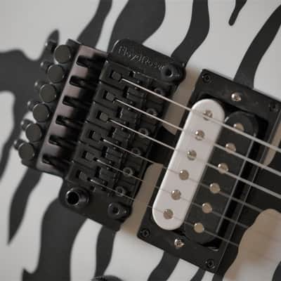 Charvel Satchel Signature Pro-Mod DK22 HH FR M - Satin White Bengal image 15