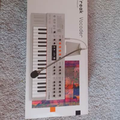 arturia minifreak vocoder edition, plus free brand new decksaver! image 4