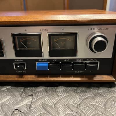 Sony TC-228 vintage 8 Track Tape  deck clean! Including manual image 5