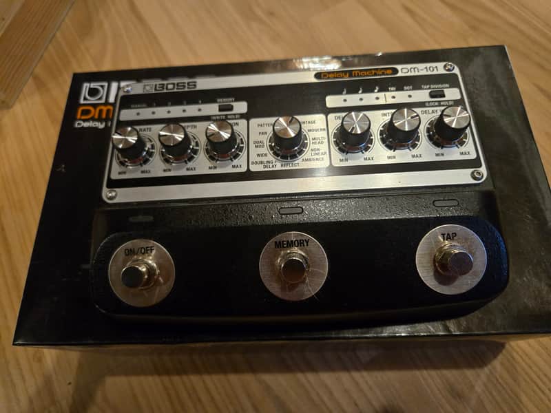 Boss DM-101 Delay Machine