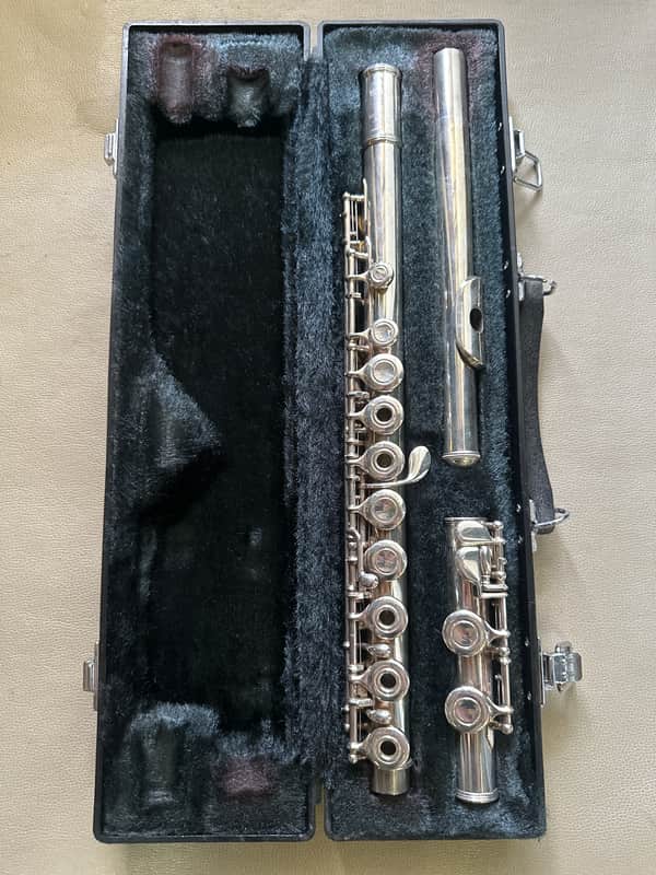 Yamaha YFL-281 Standard Inline G C-Foot Flute image 1