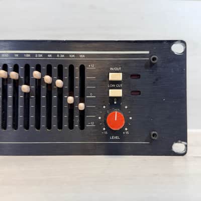 DOD R-830A Dual-Channel 15-Band Graphic Equalizer Rackmount EQ 1988–1990 image 2