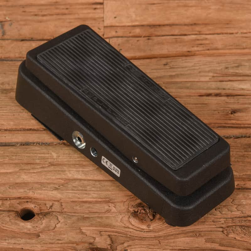 Dunlop GCB95 Cry Baby image 1