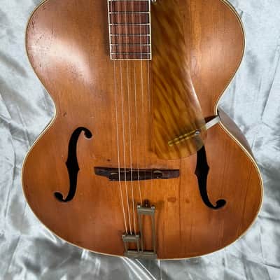 1945 Epiphone Triumph Acoustic Archtop Hollowbody Guitar Owned By Tony Bennett w/Original Hardshell Case image 4