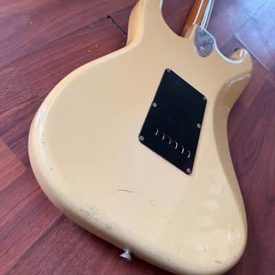 Tokai Silver Star 1980’s - pale yellow image 7
