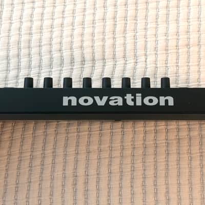 Novation Launchkey 37 MKIV MIDI Keyboard Controller 2024 - Present - Black image 3
