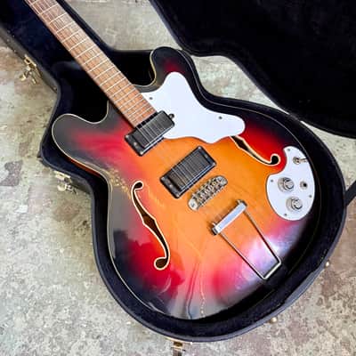 Mosrite Celebrity 3 c 1967 - Sunburst original vintage USA Mosley image 2