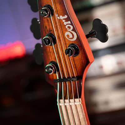 Cort GB-Fusion 5 Electric Bass; Takes the classic J-style bass design to a new level of performance and sonic appeal, B-Stock image 12