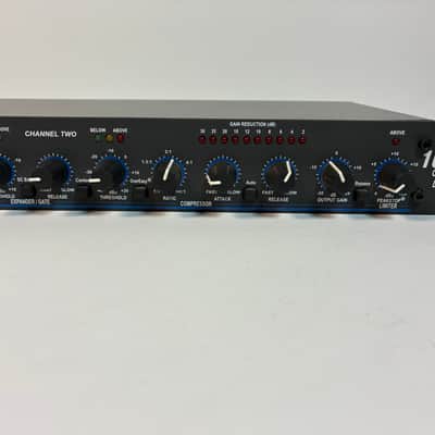 dbx 166XL Stereo Compressor / Limiter / Gate - Excellent Condition image 3