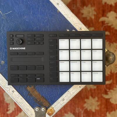 Native Instruments Maschine Mikro Mk3 Black image 5