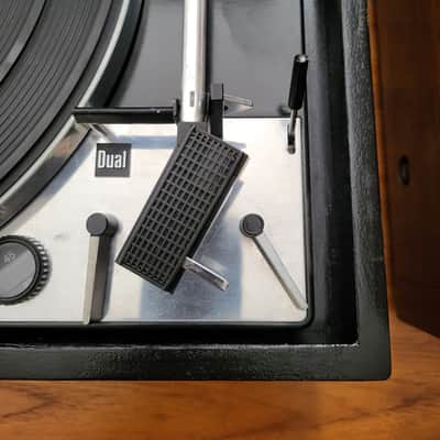 Dual 1229 "Darth Vader" turntable image 6