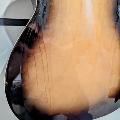 1965 Silvertone 698 - sunburst, made in Italy by EKO image 7
