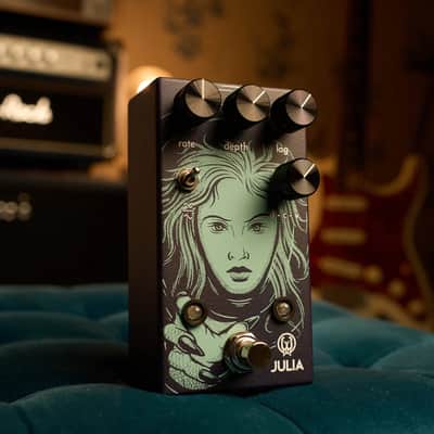 Walrus Audio Julia Chorus / Vibrato V2 image 1