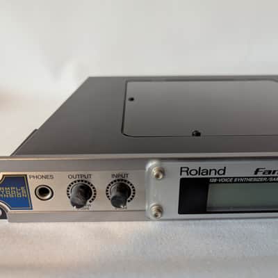 Roland Fantom-XR Rackmount Synthesizer Module 2004 - 2010 - Silver