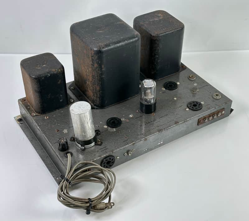 Heathkit W4 AM Amplifier