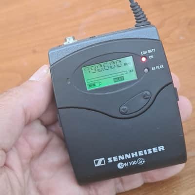 Sennheiser 🎤 Sennheiser SK 100 G2 Bodypack Transmitter – True Diversity System image 4