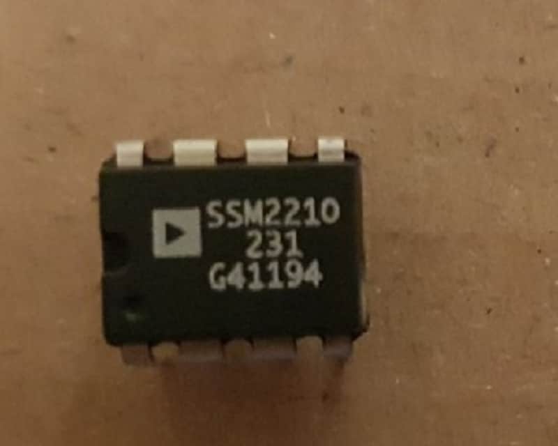 Analog Devices SSM 2141 & 2210P Pack of 28 IC image 1