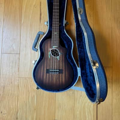 Bruce Wei BEUI17 Turtle Tenor Ukulele - Solid Acacia Koa - HSC included - MINT!! image 12