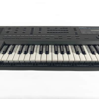 Roland PRO-E シンセサイザー Roland Pro-E 37-Key Intelligent Arranger | Reverb