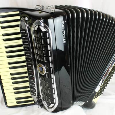 8182 - Black Stradavox Tone Chamber Piano Accordion LMMH 41 120 image 1