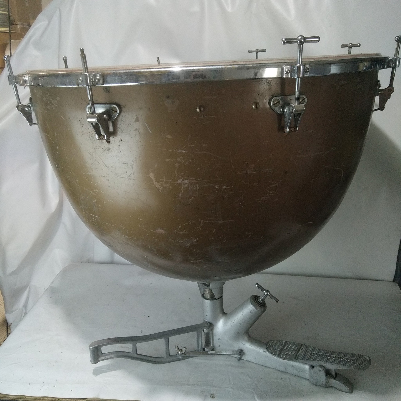 Ludwig 32" Timpani Drum Fiberglass Bowl Vintage 60s Chicago Pat Pend Pedal USA* — main photograph