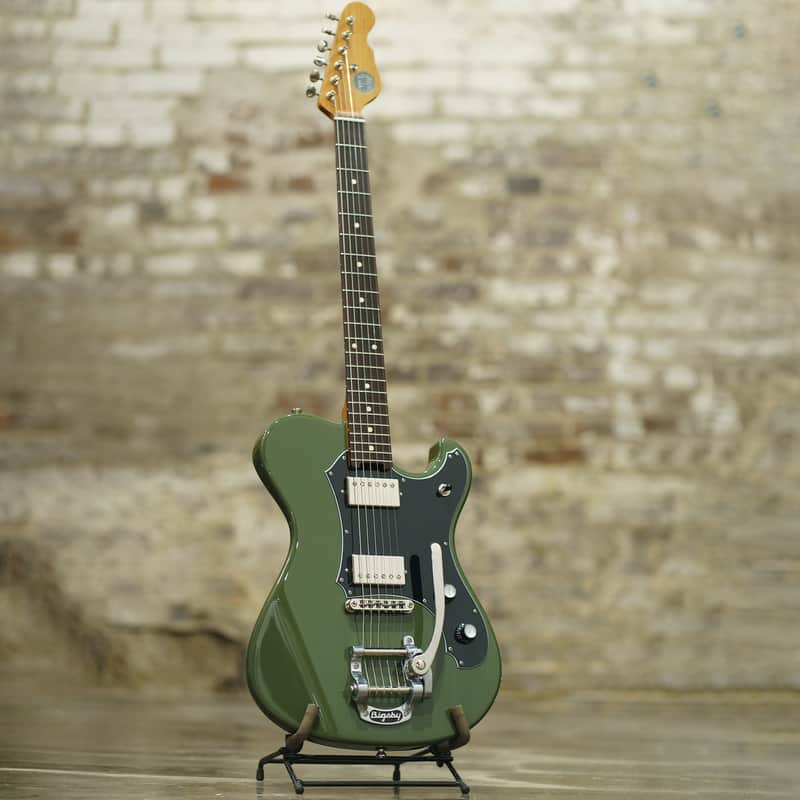 Veritas Portlander 2025, Olive Green Gloss Poly image 1