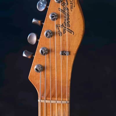 VINTAGE 1967 FENDER TELECASTER WITH CASE image 6