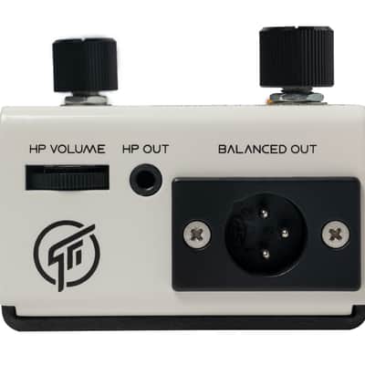 GFI System Cabzeus MONO Speaker Simulator + DI Box 2019 White.  "Authorized Dealer" image 3