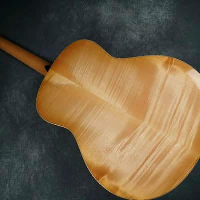 Taylor 618e with V-Class Bracing 2022 - Present - Antique Blonde Bild 14