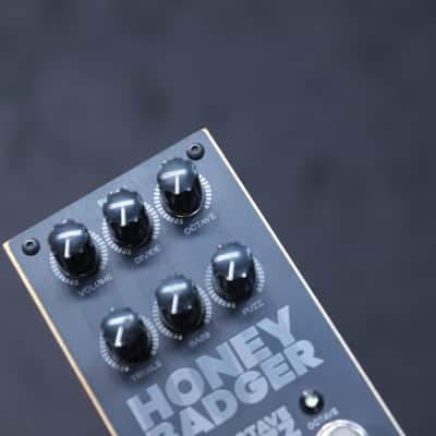 Redbeard Effects Honey Badger Octave Fuzz Analog True Bypass Effect Pedal w/Box image 10