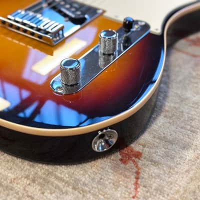 Fender American Ultra Telecaster - Ultraburst w/OHSC image 10