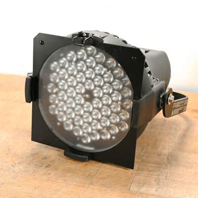ETC Desire D60 Studio HD LED Par Wash Light CG01SM4 image 1