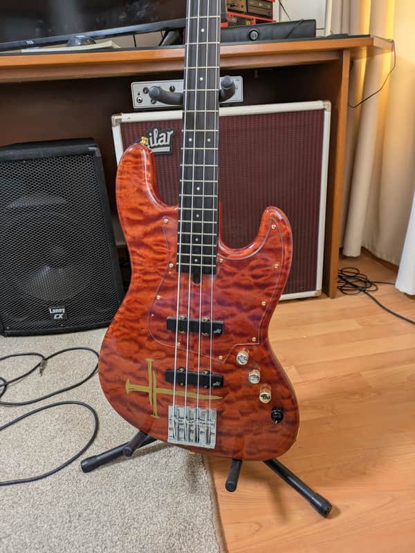 Modulus VJ4 - Trans quilted maple image 1