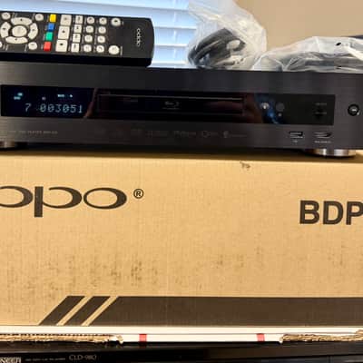 Oppo BDP-103 3D Blu-Ray Player w/ Remote, HDMI Cable, Bag, Box; Tested SEE VIDEO image 1