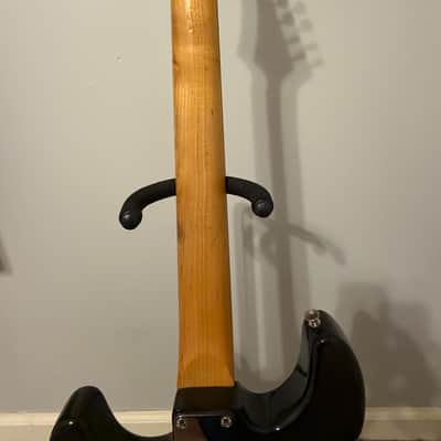 Samick Strat-Style electric guitar 1995 - black image 8