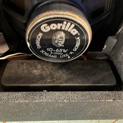 Gorilla GG-60 1x10 Solid State Guitar Combo Amplifier Vintage 1986 image 8