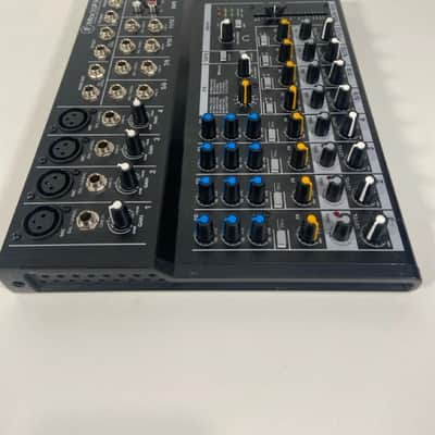 Mackie Mix12FX 12-Channel Compact Mixer with Effects 2015 - Present - Black image 2