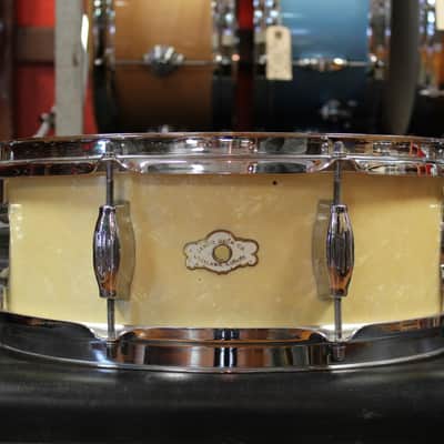 1960's Camco Orchestra Tuxedo Snare Drum in White Marine Pearl 5"x14" image 1
