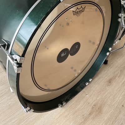 Ludwig Classic Maple 8x10" / 14"x5" / 16"x16" / 15x20" Drum Set image 6