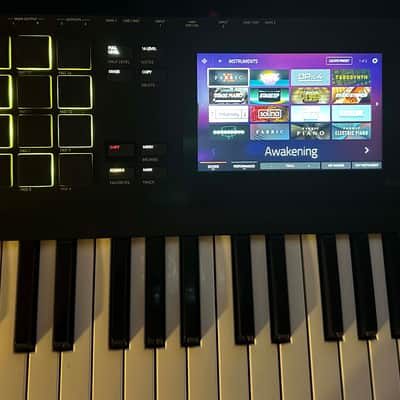 Akai MPC Key 61 w/750 GB HD image 2