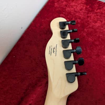 Squier FSR Affinity Telecaster HH 2020 - 2021 - Metallic Black - Black Hardware and Matching Headstock image 17