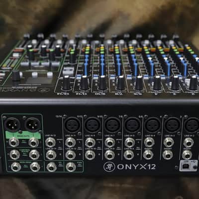Mackie Onyx12 12-Channel Multitrack Analog Mixer with USB *open -return unit- *perfect & in-box! image 2