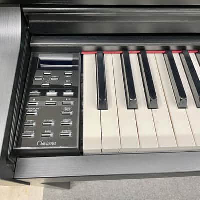 Yamaha CLAVINOVA CLP-545 BK image 3