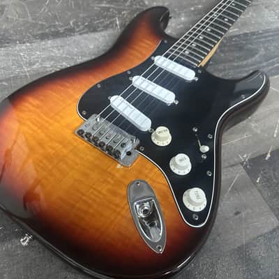 Fender Ultra Stratocaster 1997  Tobacco Burst image 7