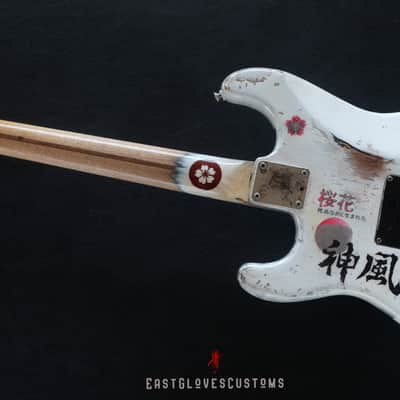 Fender Stratocaster Floyd Rose MXY-7 Ohka Cherry Blossom Kamikaze V3 in White Aged Relic (Rare 1of1) image 18